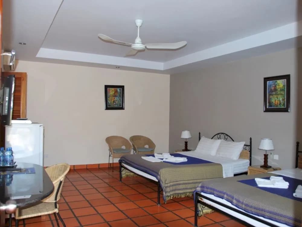 Hotel photo 1