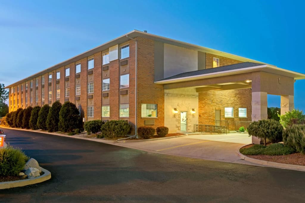 Hotel photo 1