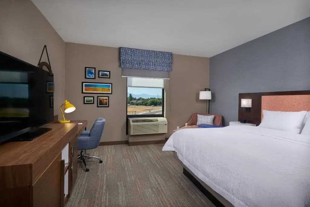 Premium Double room full double bed