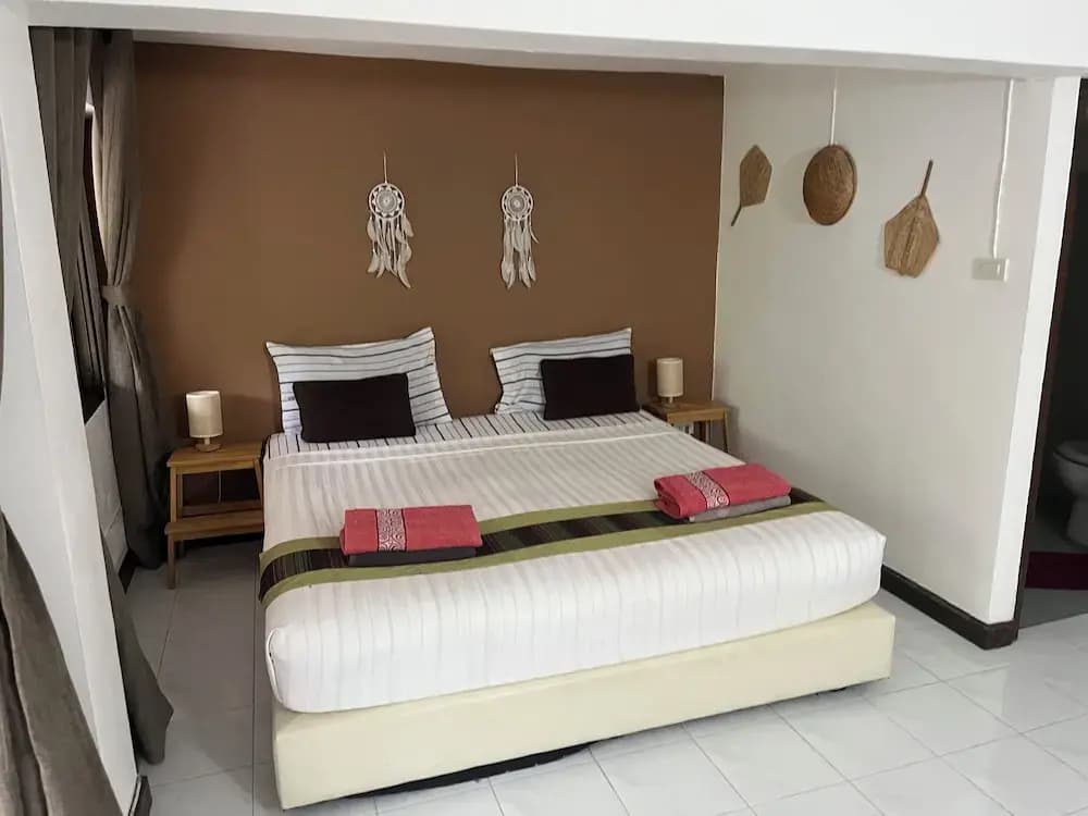 Comfort room