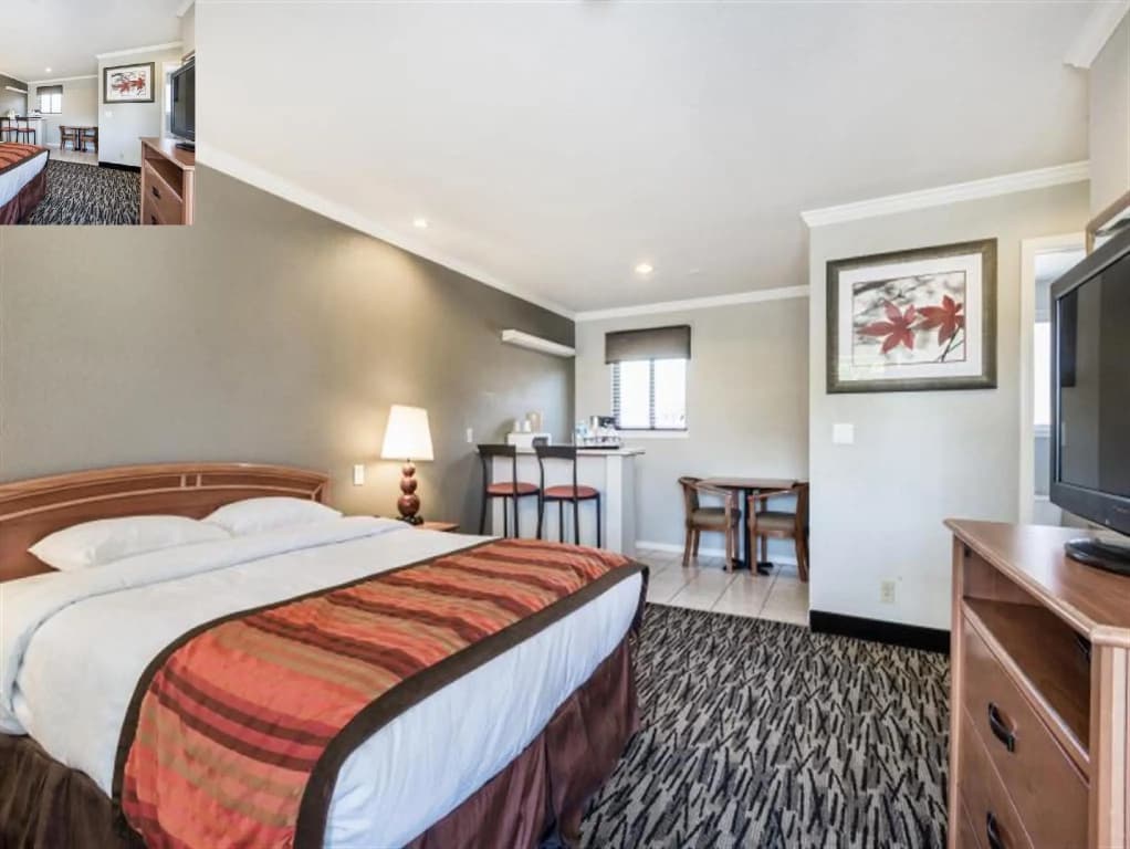 Quadruple Suite