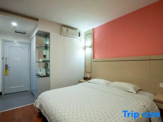 Deluxe Double room full double bed