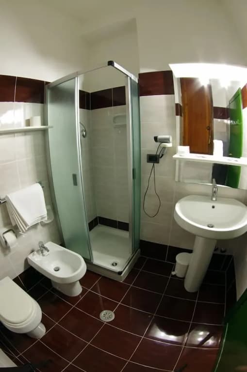 Economy room