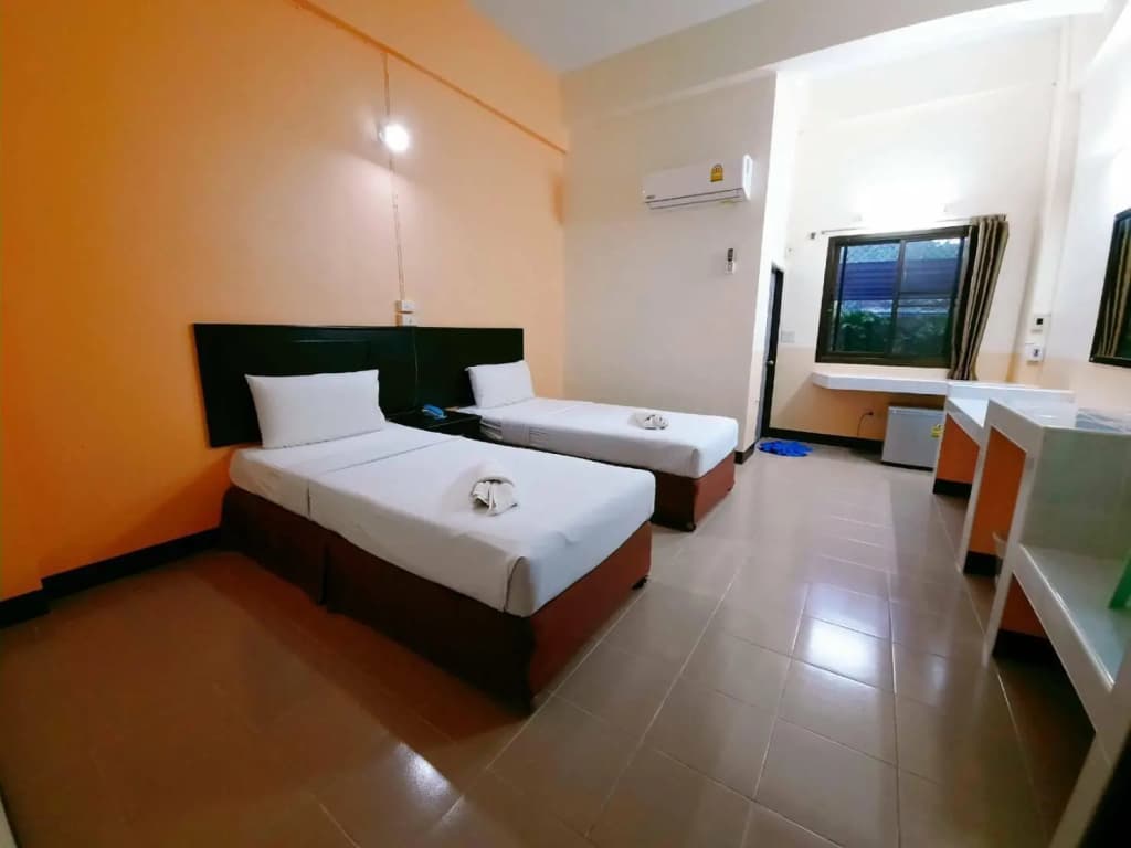 Standard Double room twin beds