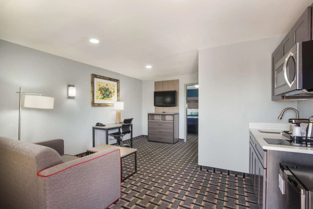 Hotel photo 13