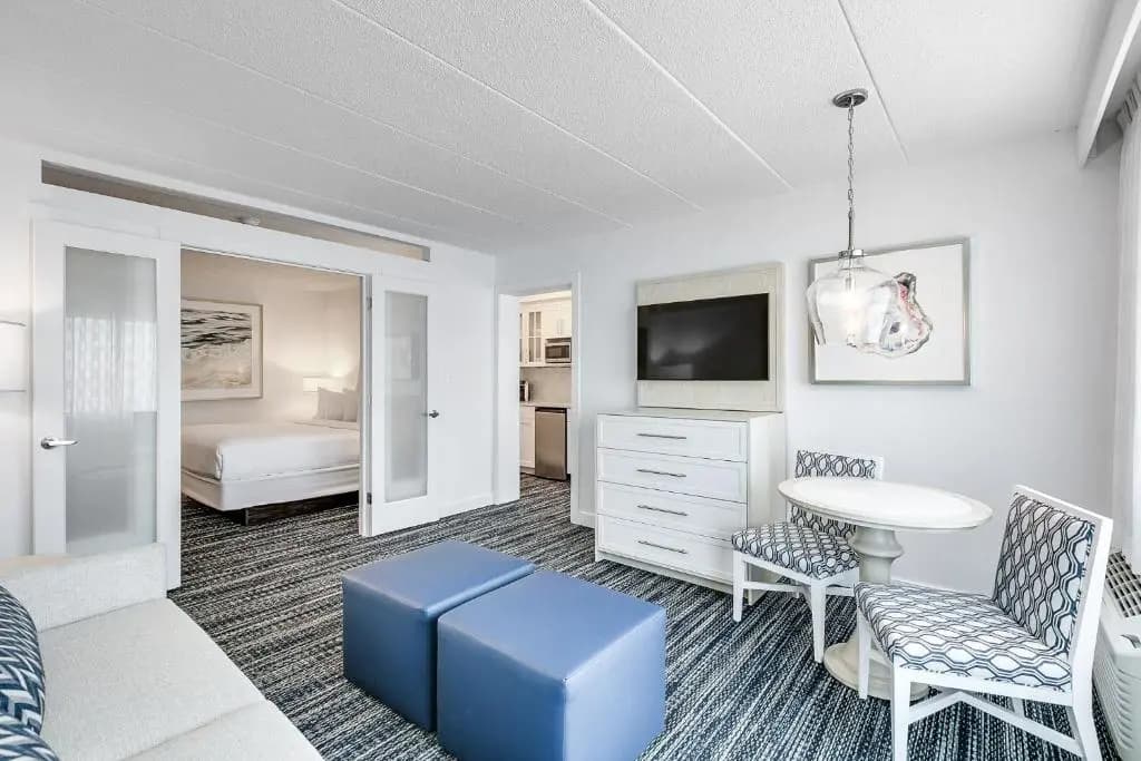 2 Bedrooms Suite