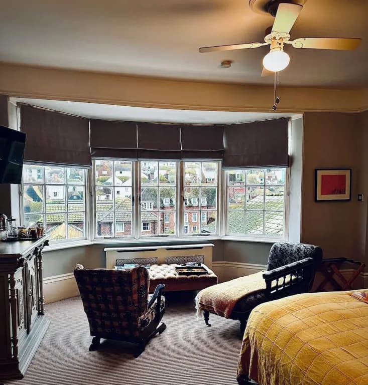 Grand room