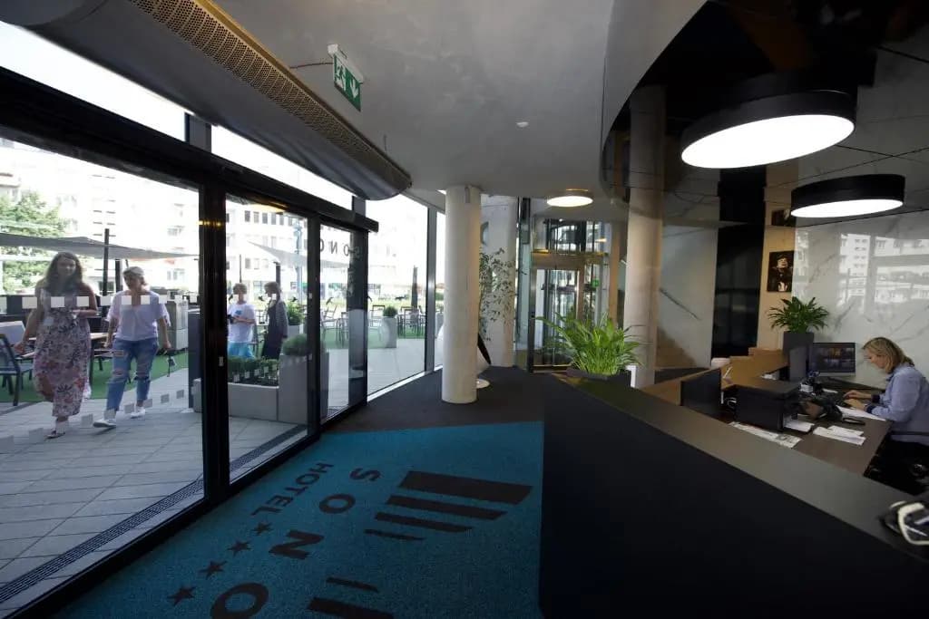 Hotel photo 14