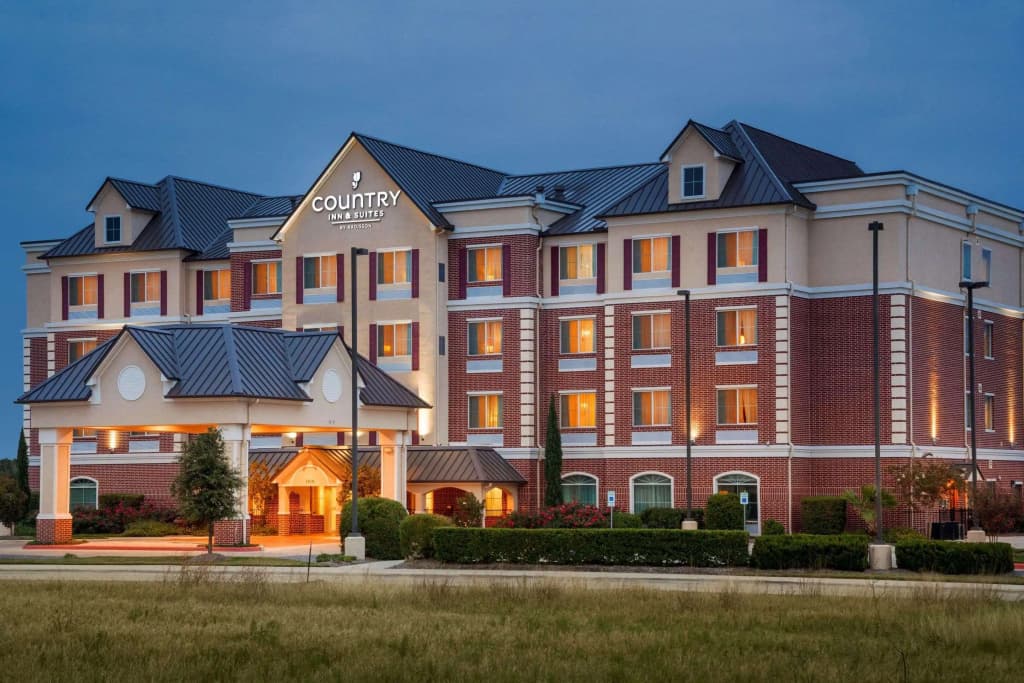 Hotel photo 1