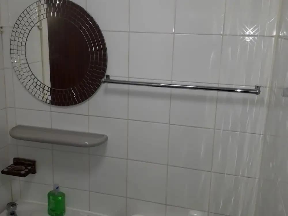 Economy Double room full double bed