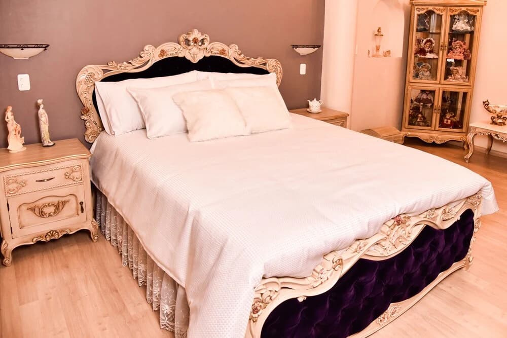 Deluxe Double room with balcony full double bed