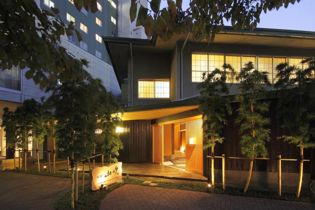 Hotel photo 1