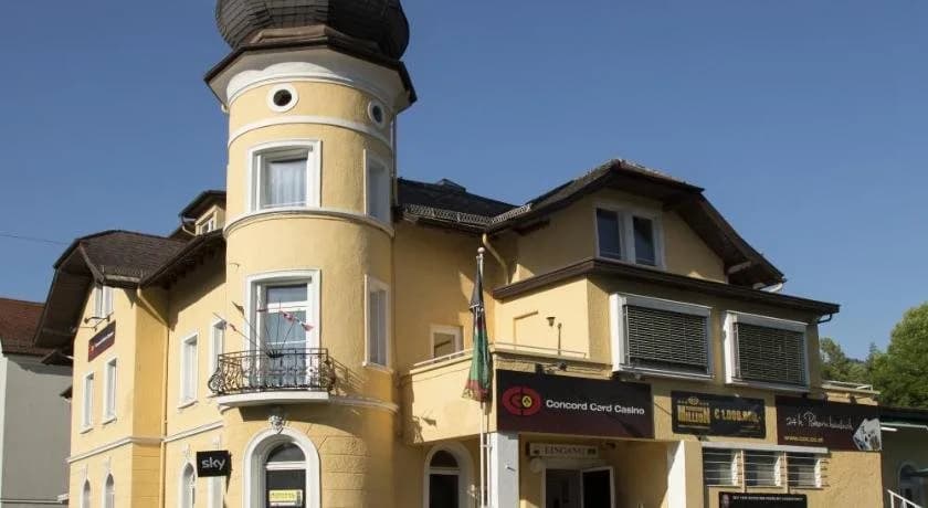 Hotel photo 1