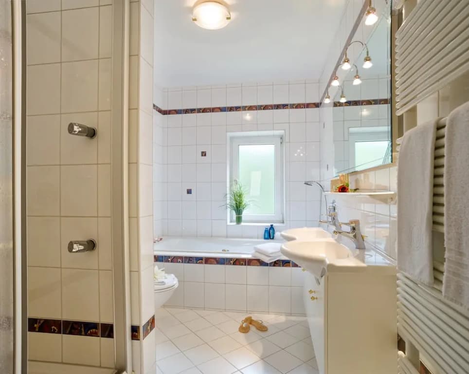 Standard Triple room with balcony