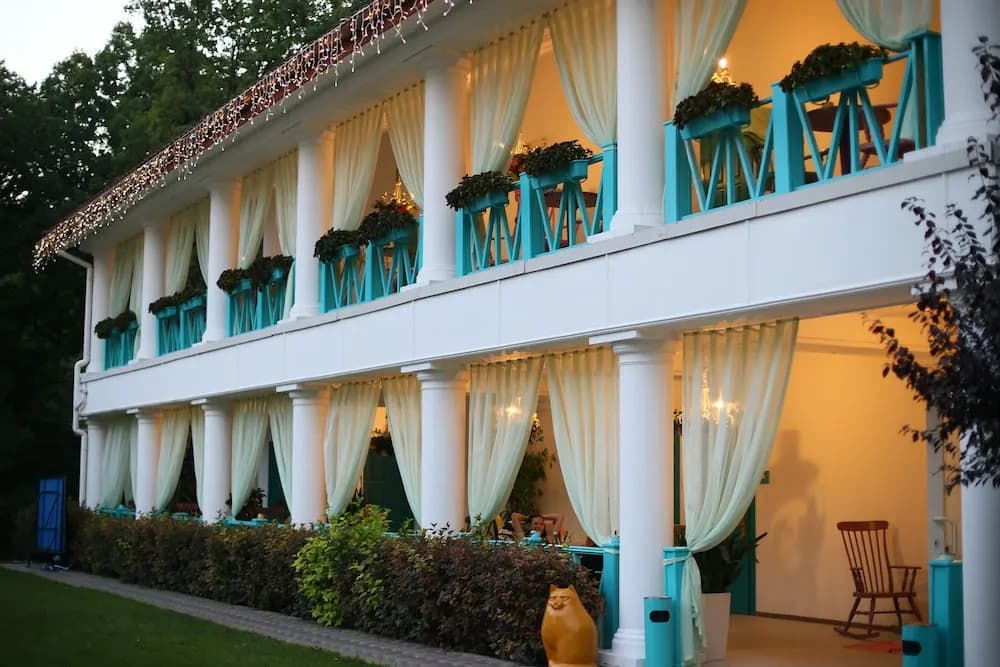 Hotel photo 1