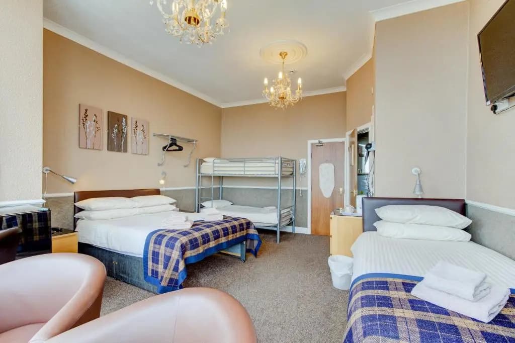 Hotel photo 6