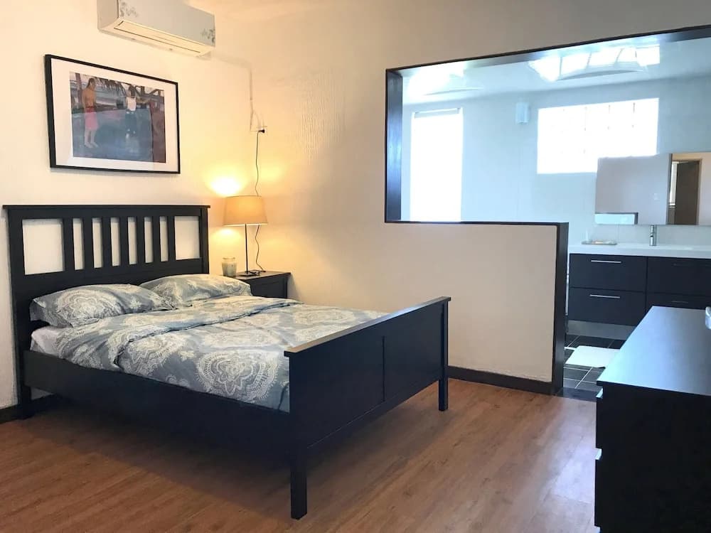 1 Bedroom Deluxe Suite