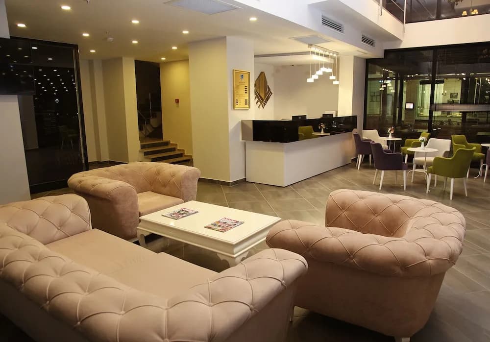 Hotel photo 2