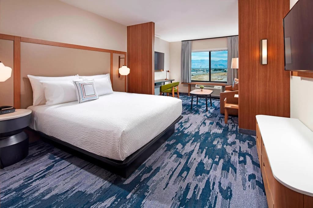 Double Suite full double bed