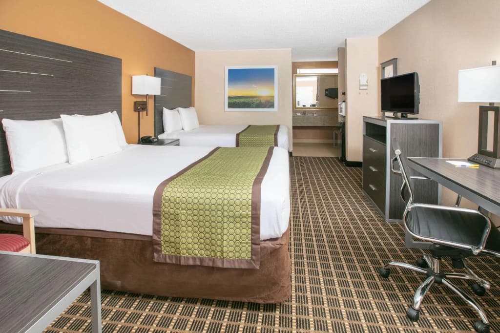 Standard Quadruple room