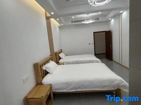 Deluxe Double room twin beds