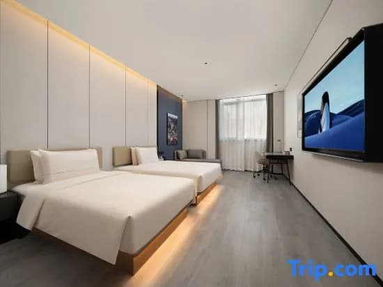 Standard Double Family room twin beds