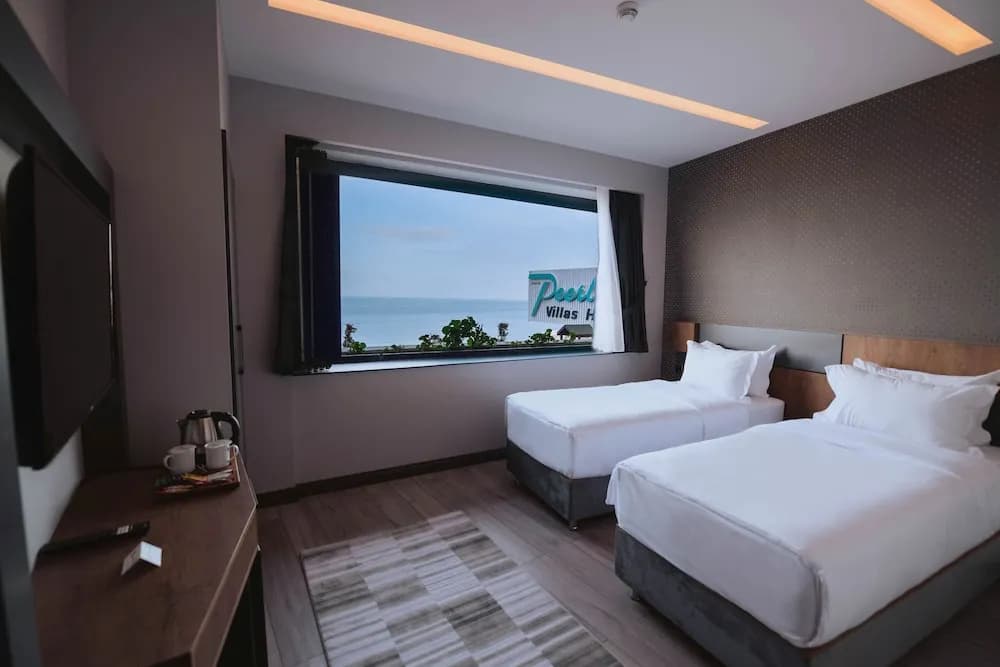 Superior Double room with sea view twin beds