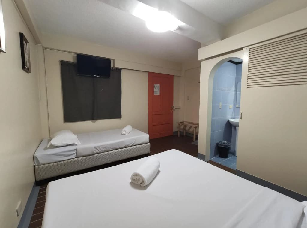 Hotel photo 1