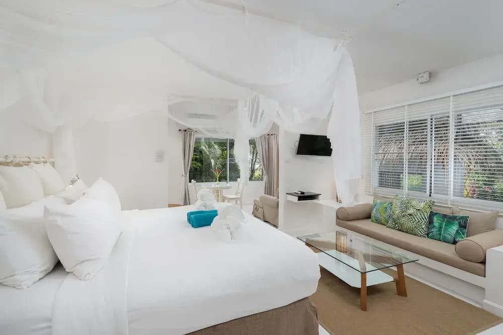 Suite with balcony