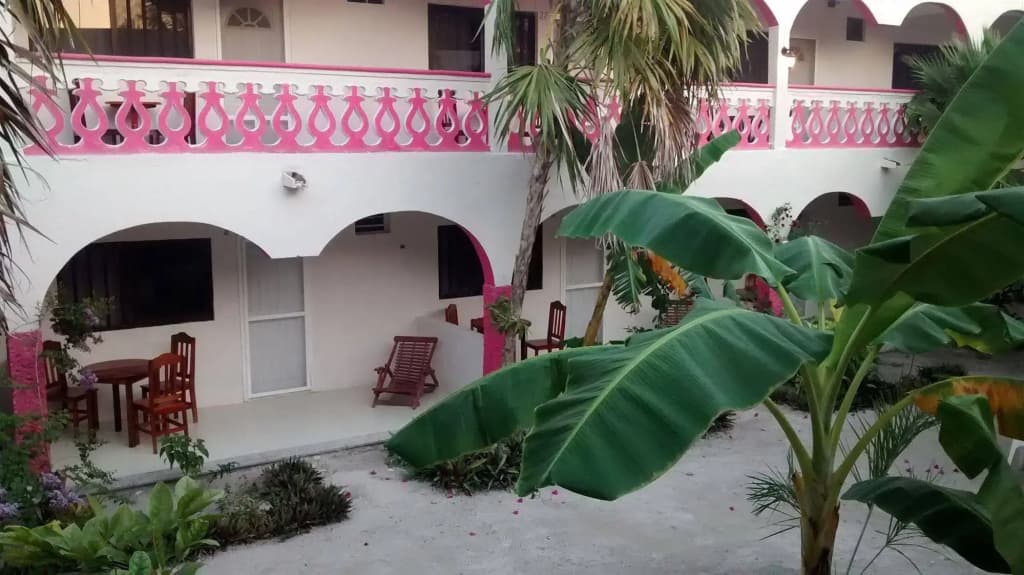 Hotel photo 1