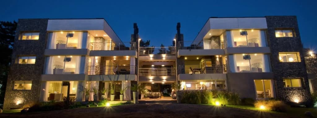 Hotel photo 1