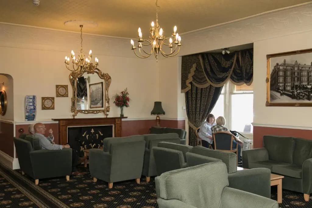 Hotel photo 2