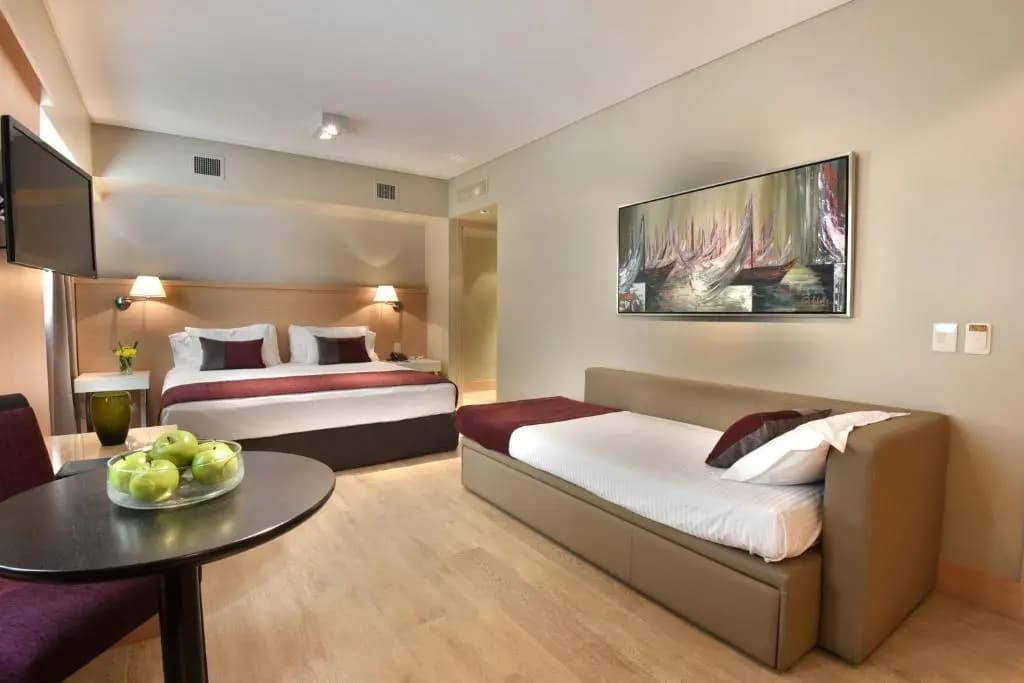 Deluxe Triple room