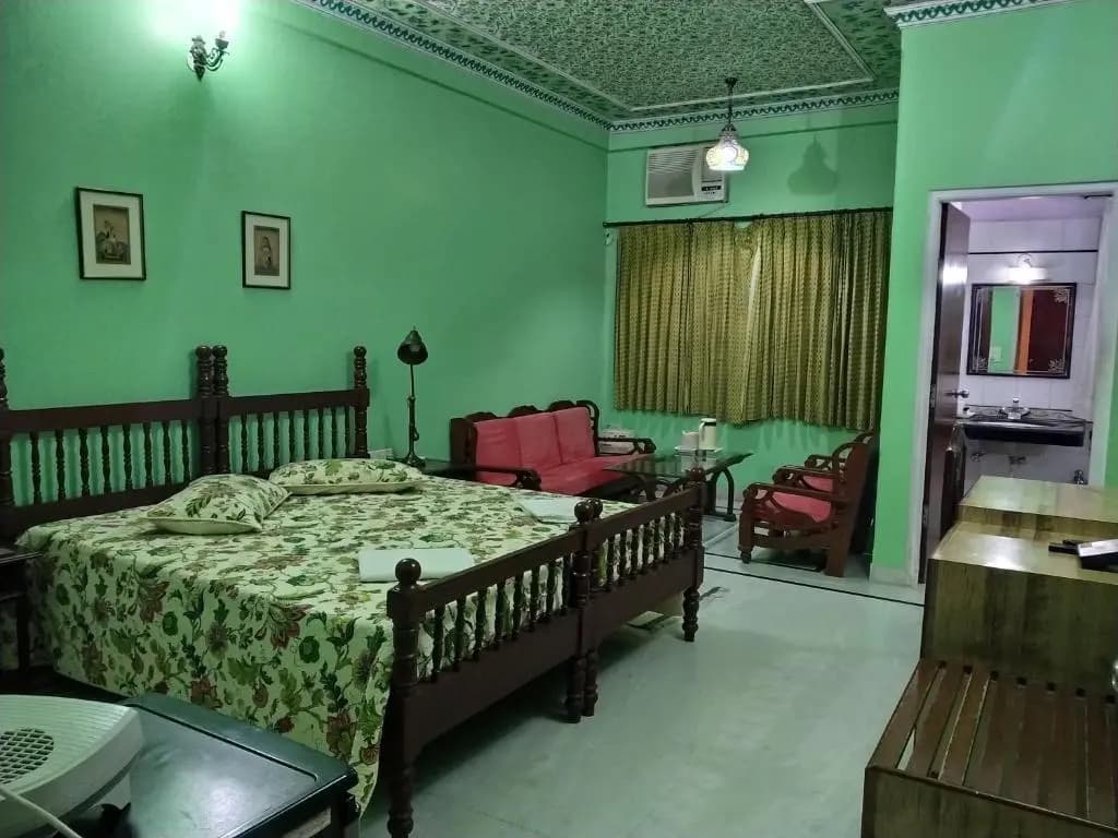 Standard Family room