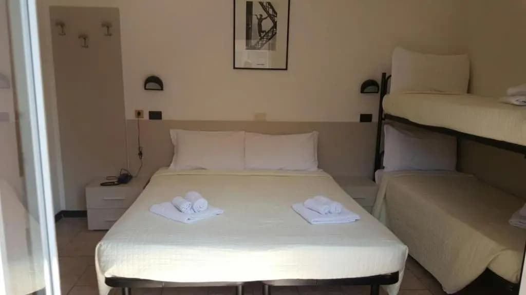 Standard Quadruple room