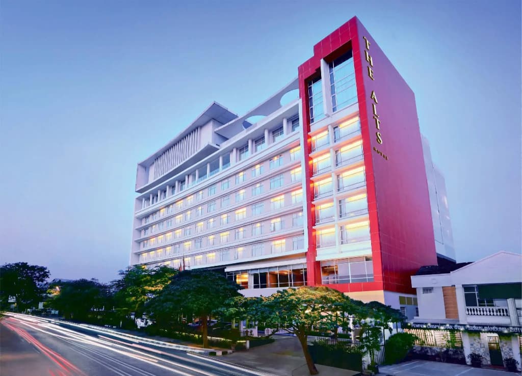 Hotel photo 1