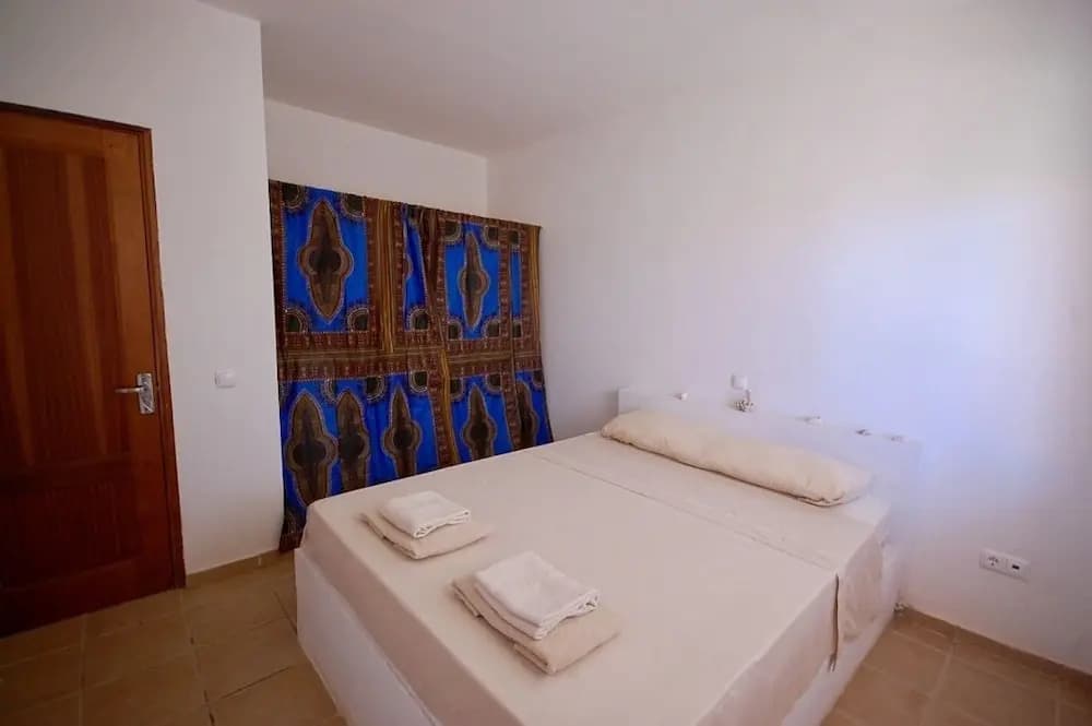 2 Bedrooms Villa beachfront