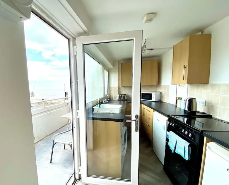 Apartment with balcony