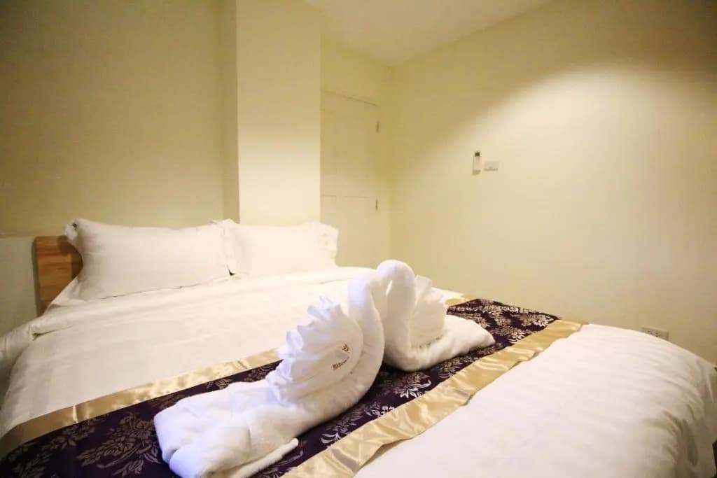 2 Bedrooms Suite
