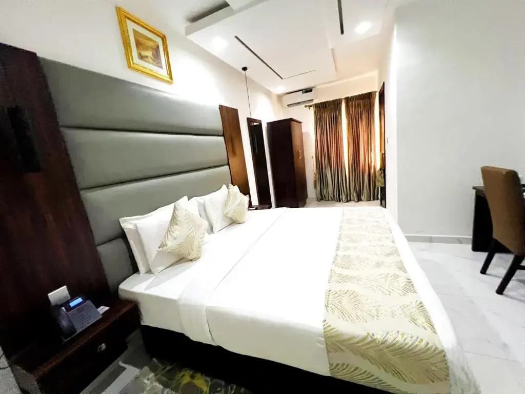 Hotel photo 2