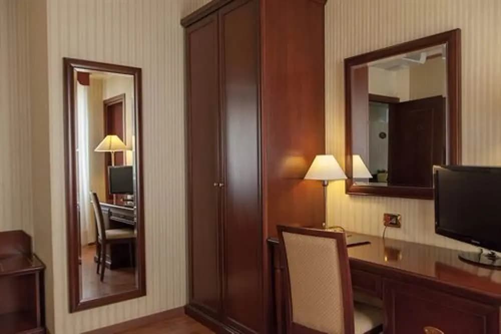 Comfort Quadruple room with balcony