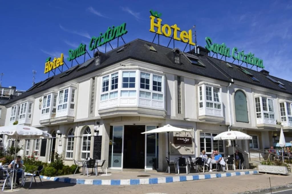 Hotel photo 1
