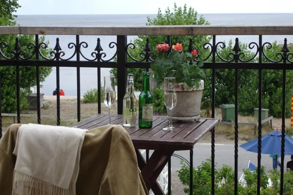 Standard Double room with balcony and with sea view full double bed