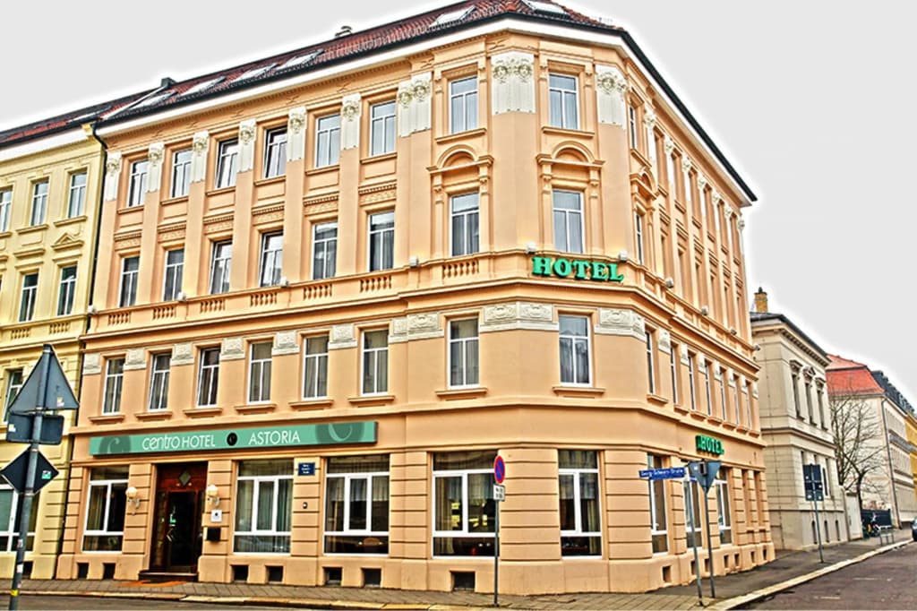 Hotel photo 1