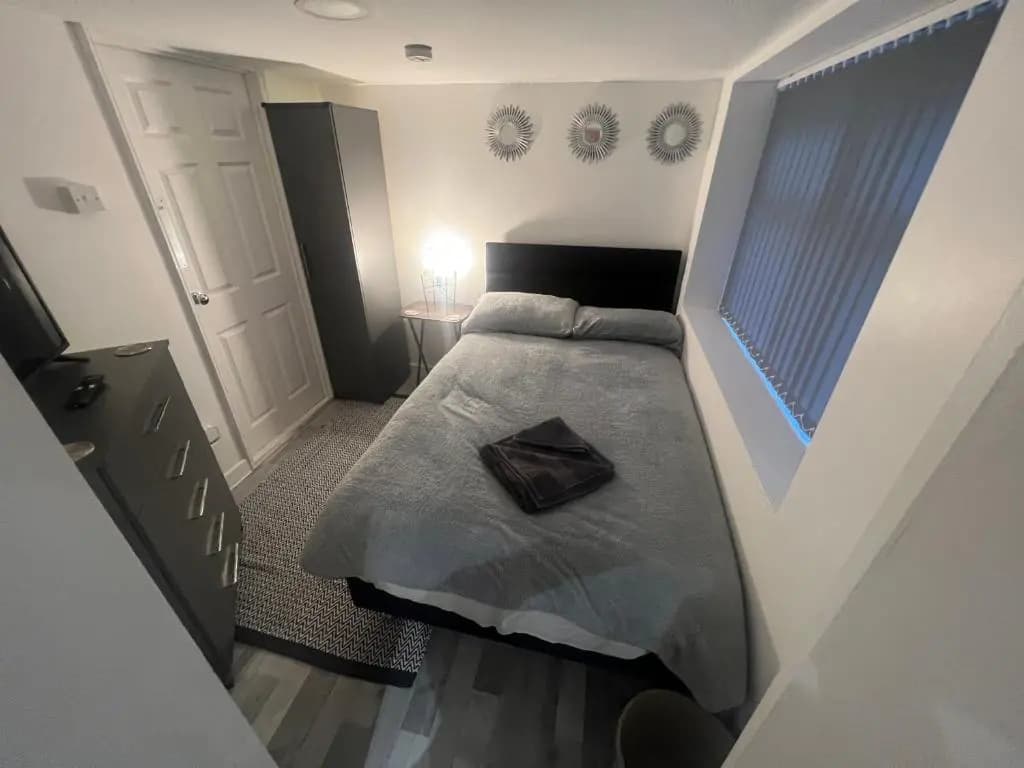 Deluxe Double Studio full double bed