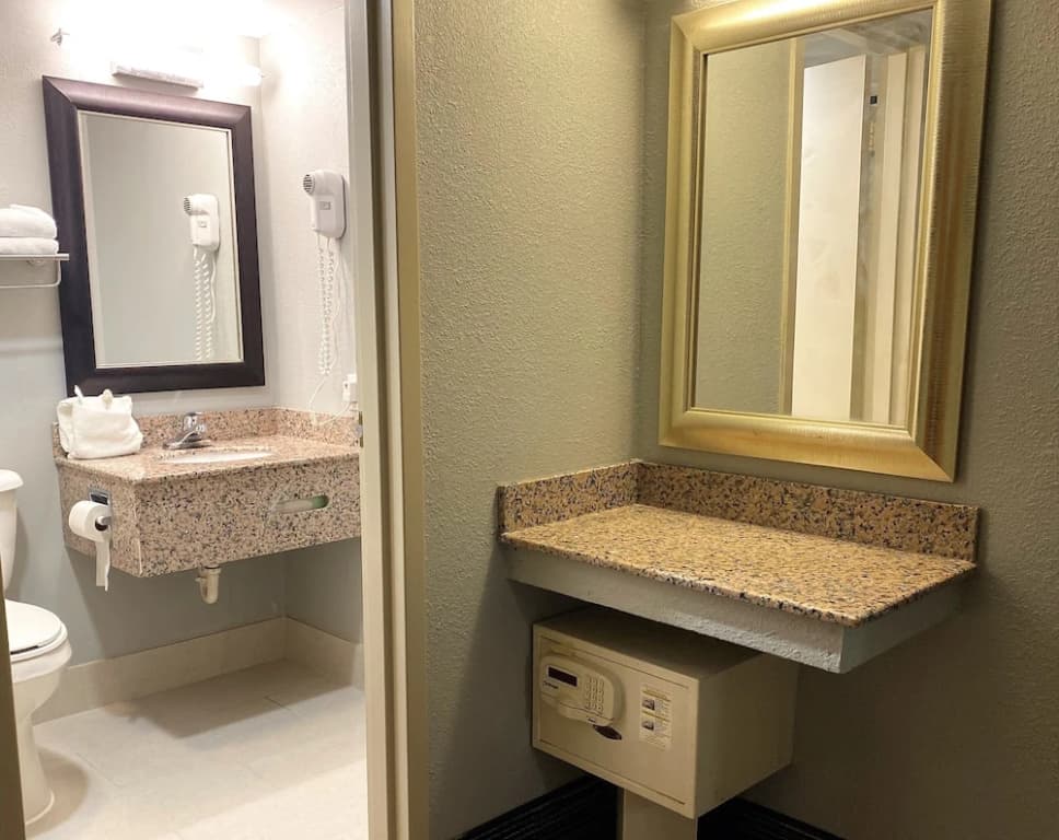 Hotel photo 7