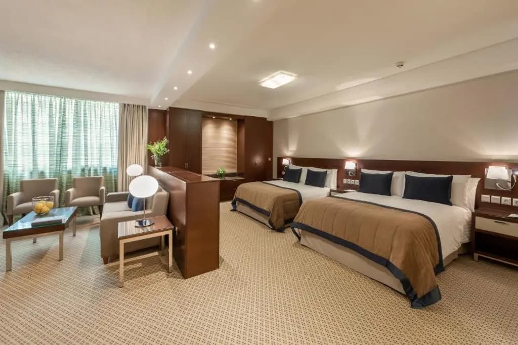 Quadruple Junior Suite