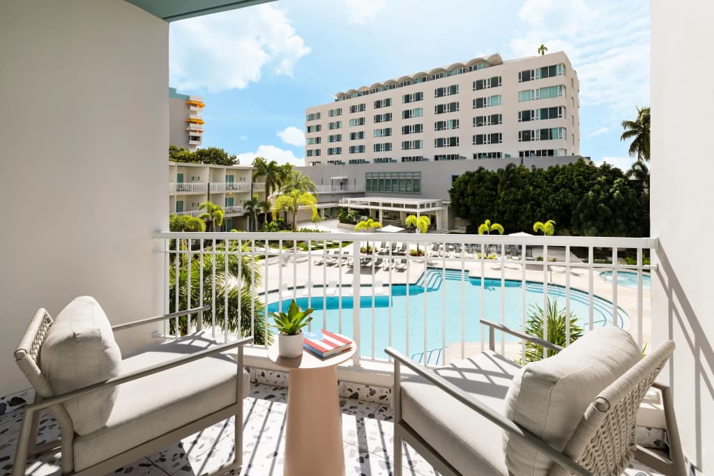 Standard Quadruple room with balcony