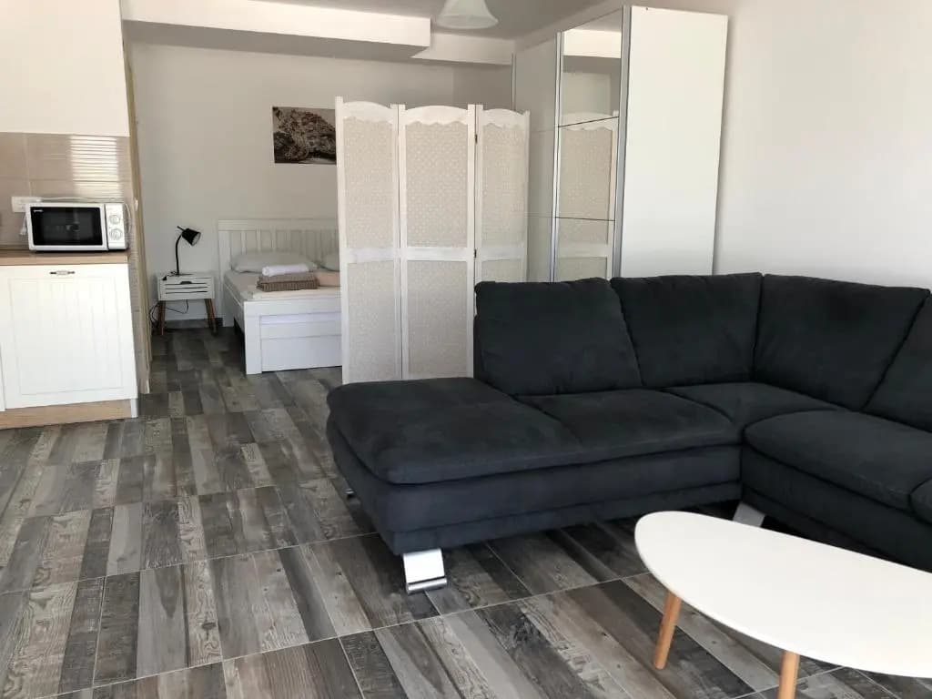 Studio with sea view