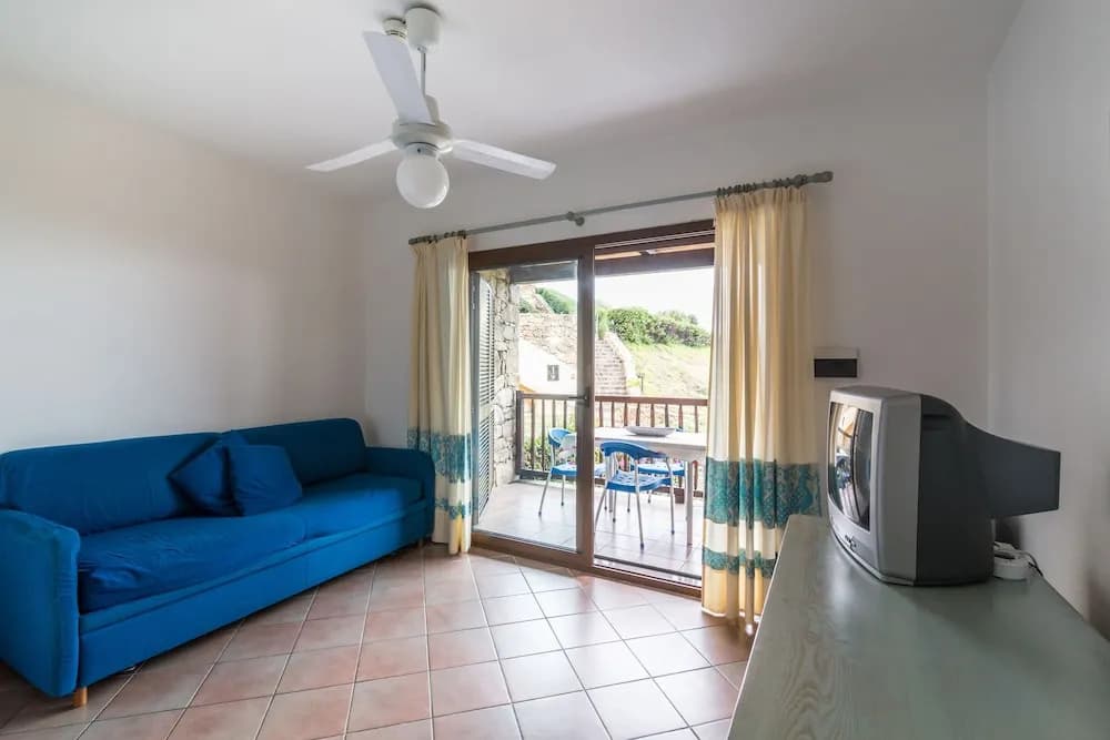 1 Bedroom Apartment with balcony